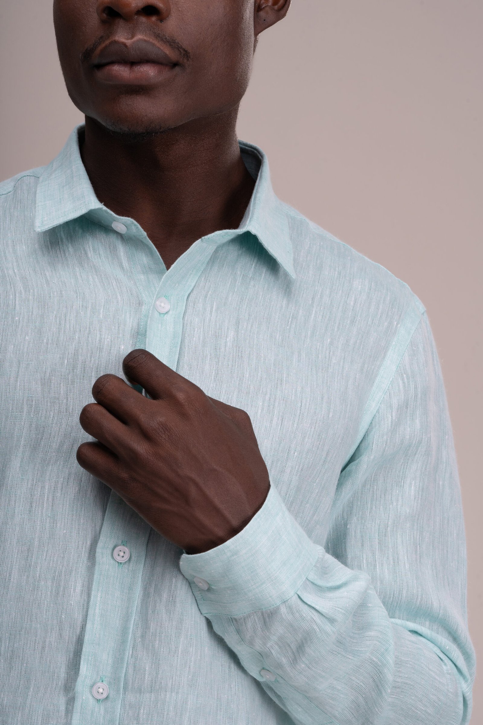 Camisa Linho Verde Jade MD'MOR — Linho Egípcio Premium Unissex